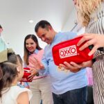 Entrega Miguel Varela y fundaciones apoyos auditivos para los capitalinos