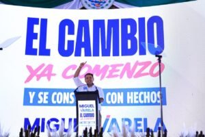 Miguel Varela presenta su Segundo Informe al frente de la capital
