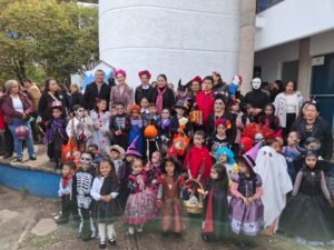 DIF Capital celebra día de muertos con más de 200 niñas y niños